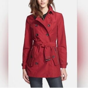 NWOT Burberry Red Belted Brookesby cotton Trench Coat w/leather detail.  Women 6